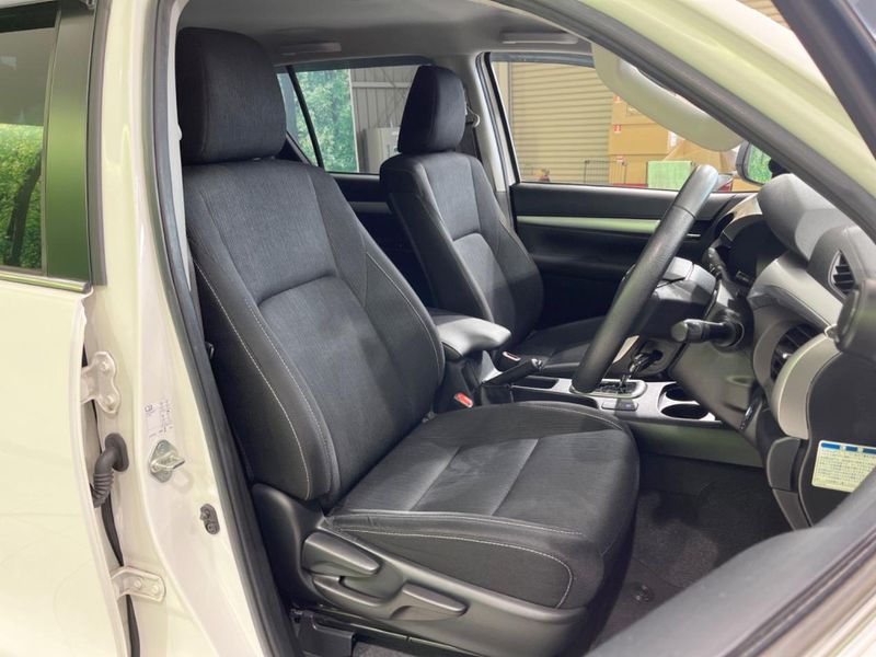 2021 Toyota Hilux 3DF-GUN125 (UW-6aa4c255ea619)[6]