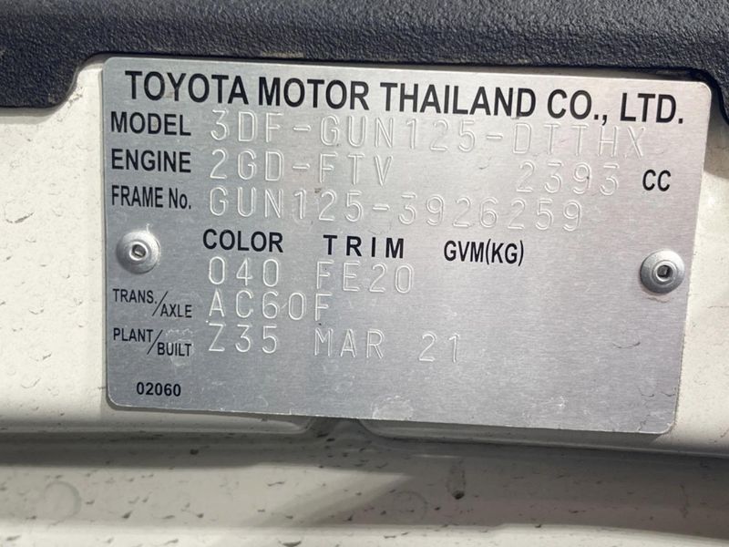 2021 Toyota Hilux 3DF-GUN125 (UW-6aa4c255ea619)[1]