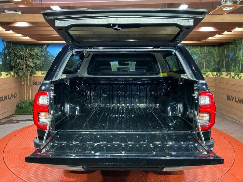 2022 Toyota Hilux 3DF-GUN125 (UW-6aa4c256ad6a8)[19]