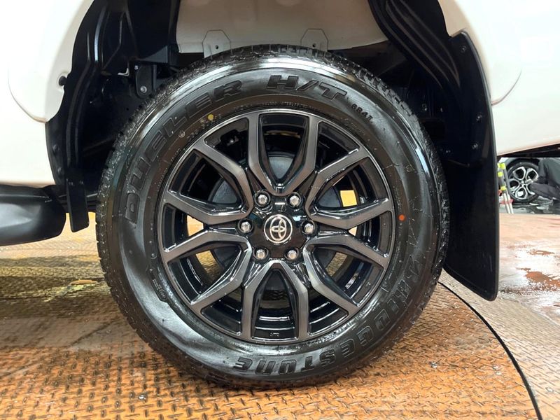 2023 Toyota Hilux 3DF-GUN125 (UW-6aa4c2578f8df)[10]
