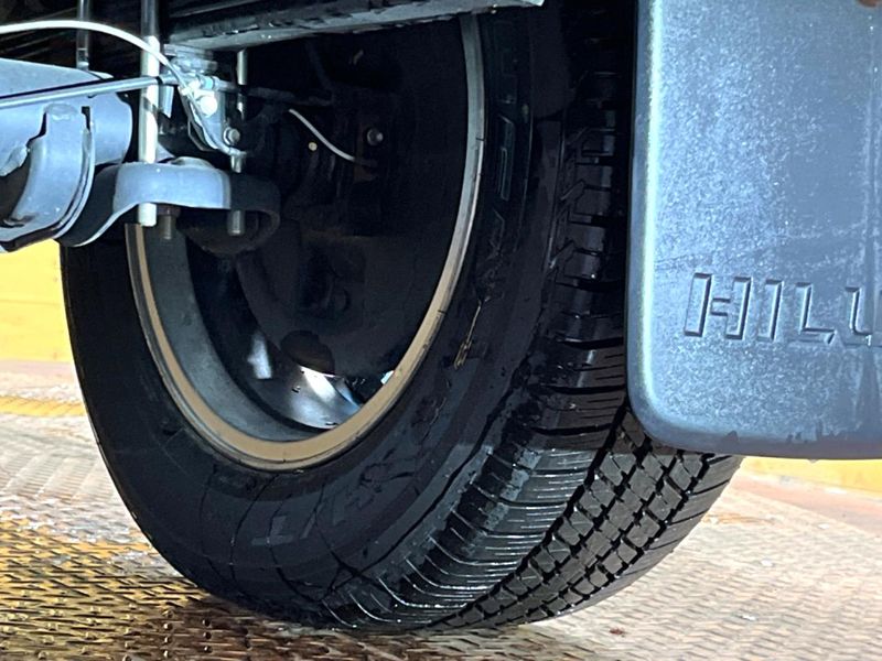 2023 Toyota Hilux 3DF-GUN125 (UW-6aa4c2578f8df)[13]