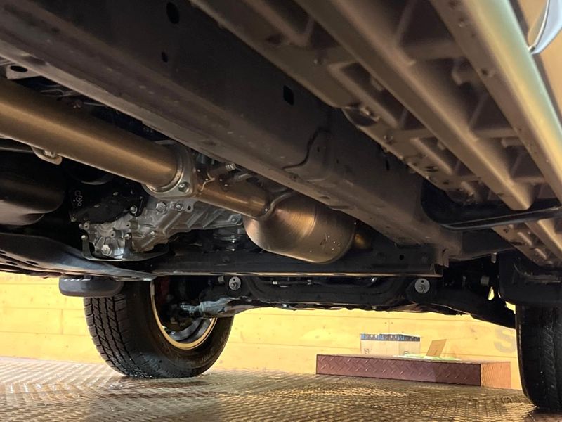 2023 Toyota Hilux 3DF-GUN125 (UW-6aa4c2578f8df)[14]