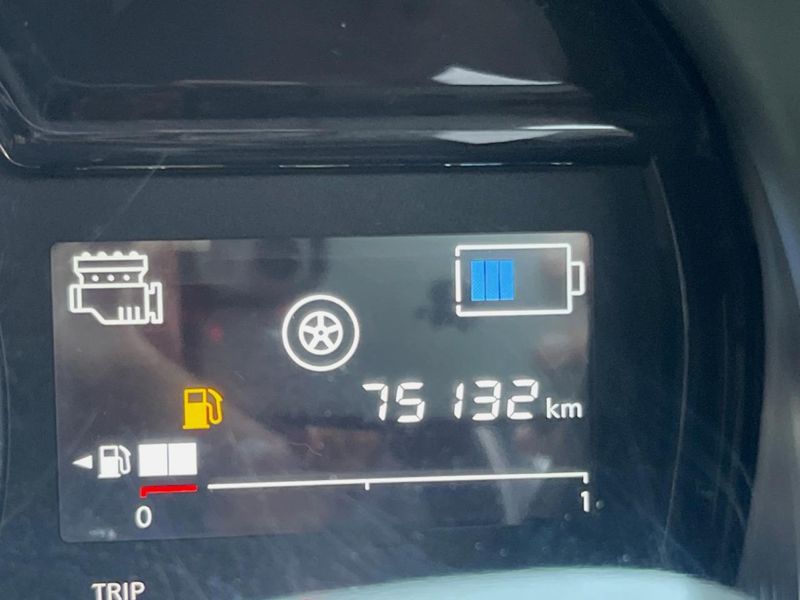 2018 Nissan Note DAA-HE12 (UW-6aa4c26b08756)[2]