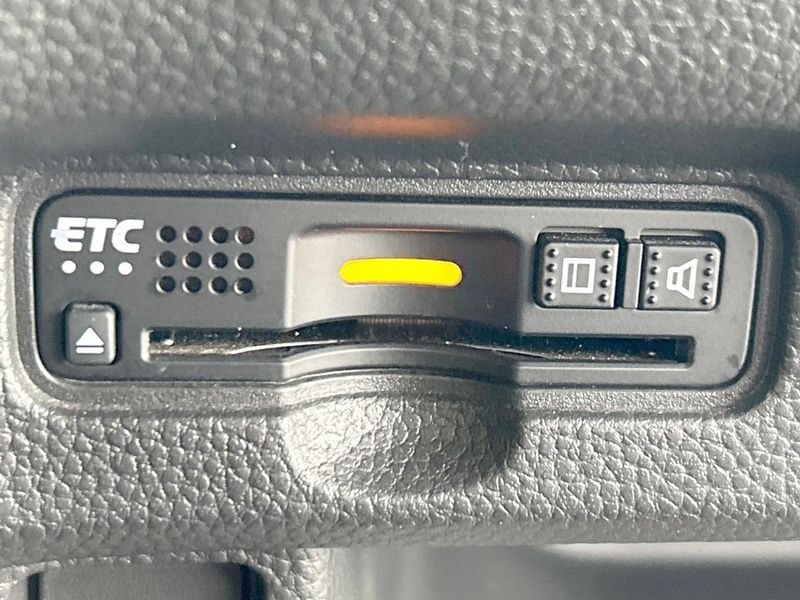 2017 Honda N-BOX CUSTOM DBA-JF3 (UW-6aa4c2adc1e16)[23]