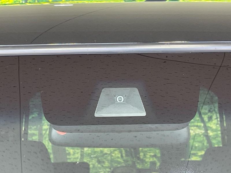 2018 Honda N-BOX CUSTOM DBA-JF3 (UW-6aa4c2b17f1b7)[4]