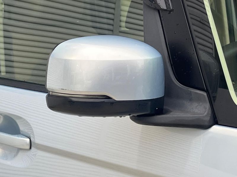 2019 Honda N-BOX DBA-JF3 (UW-6aa4c2b5698d3)[12]
