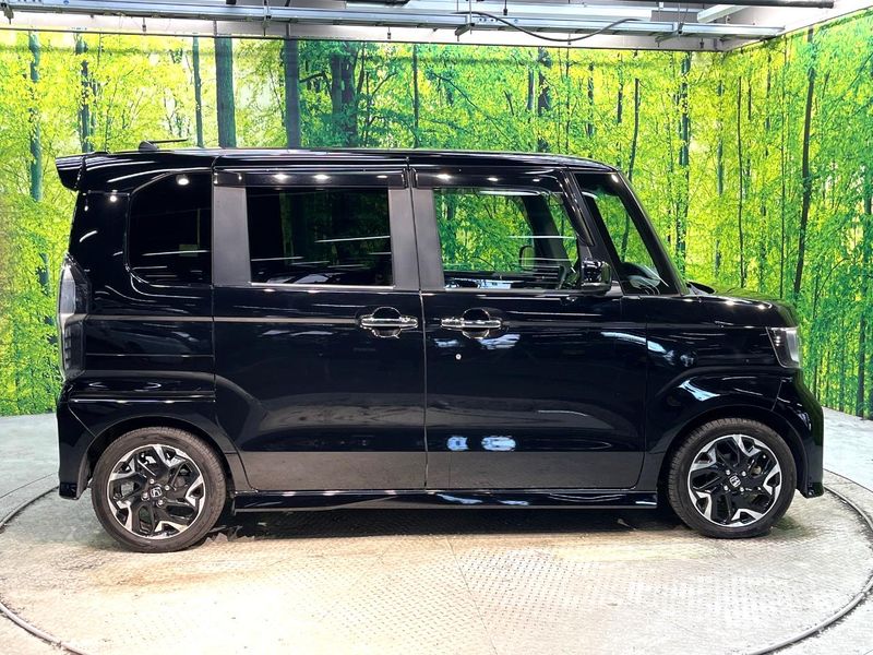 2019 Honda N-BOX CUSTOM DBA-JF3 (UW-6aa4c2bcd9f84)[17]