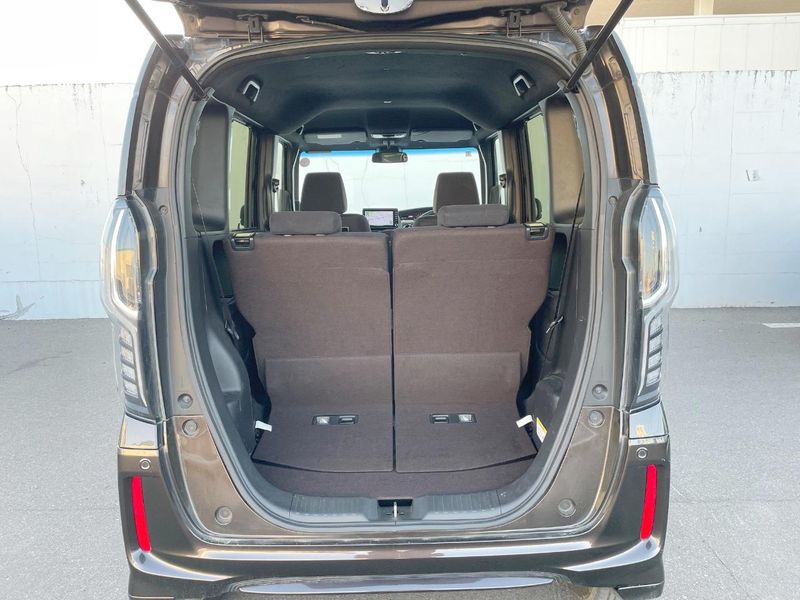 2018 Honda N-BOX CUSTOM DBA-JF4 (UW-6aa4c2d2649f2)[10]