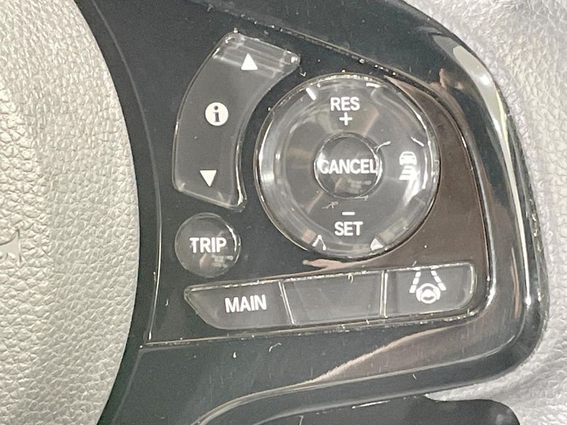2021 Honda N-BOX CUSTOM 6BA-JF4 (UW-6aa4c2d495744)[21]