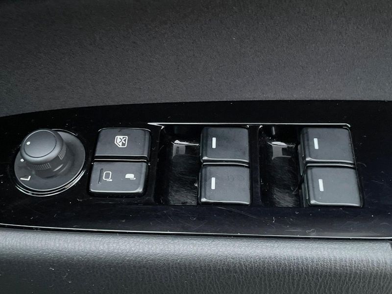 2021 Mazda CX-8 6BA-KG5P (UW-6aa4c312bc731)[26]