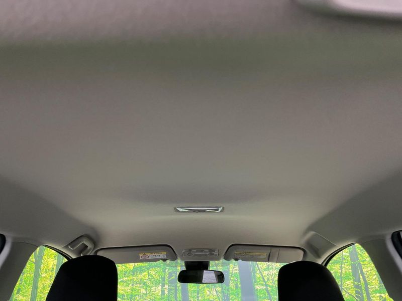 2017 Toyota Vitz DBA-KSP130 (UW-6aa4c319cd19b)[27]