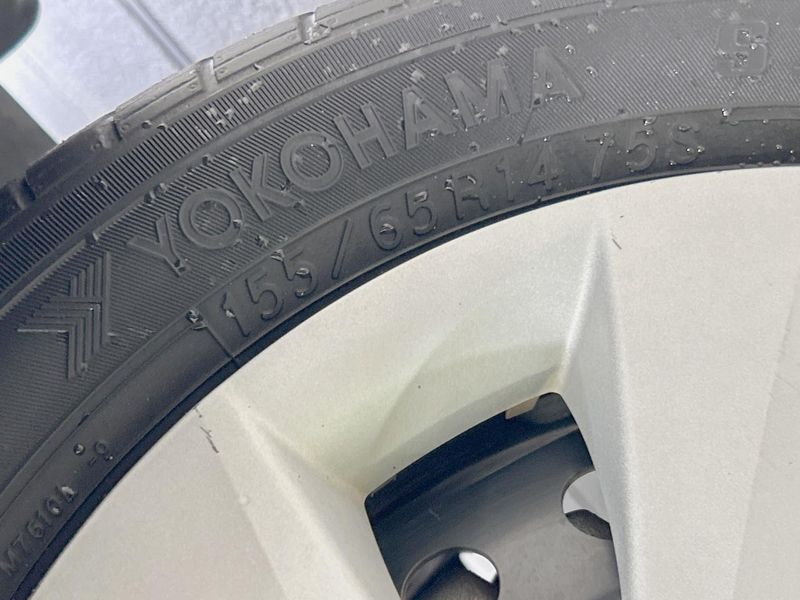 2013 Daihatsu Move DBA-LA100S (UW-6aa4c3259cce5)[21]