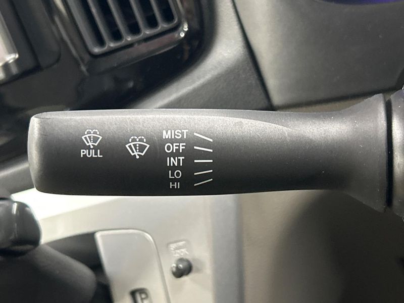 2015 Toyota Pixis Epoch DBA-LA300A (UW-6aa4c331b20da)[7]