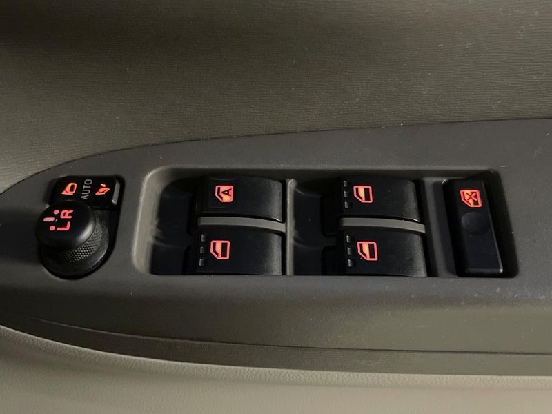 2016 Daihatsu Tanto DBA-LA600S (UW-6aa4c340e54e7)[23]