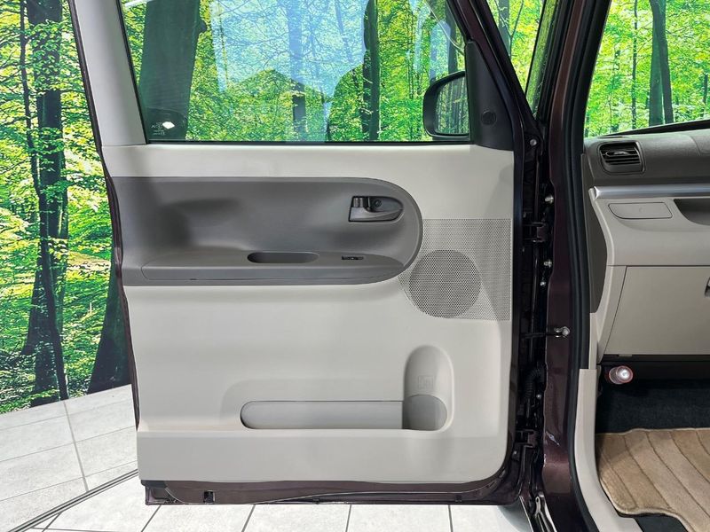 2017 Daihatsu Tanto DBA-LA600S (UW-6aa4c34495647)[20]