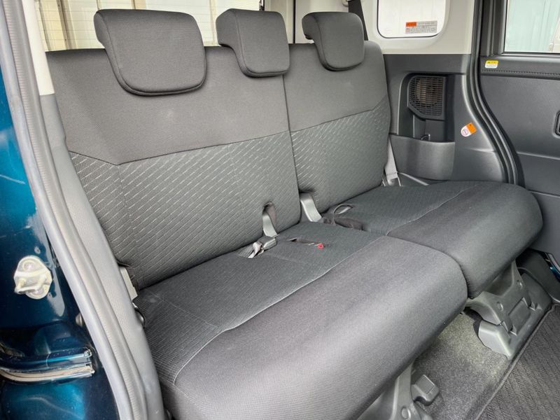 2018 Toyota Roomy DBA-M900A (UW-6aa4c37edece1)[29]