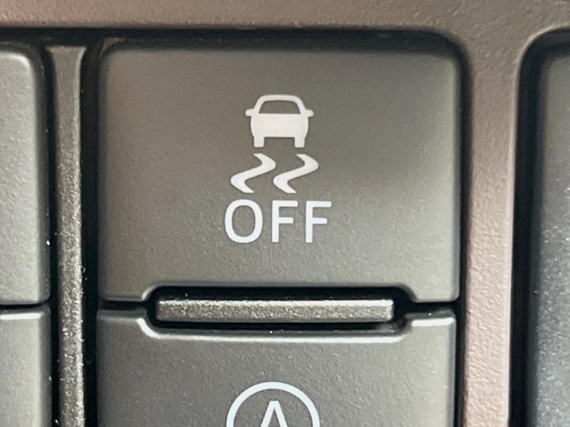 2018 Toyota Roomy DBA-M900A (UW-6aa4c37edece1)[9]