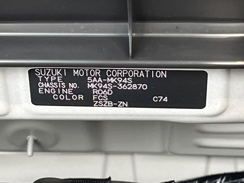 2025 Suzuki Spacia Gear 5AA-MK94S (UW-6aa4c3de1f236)[1]