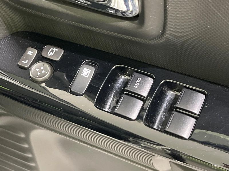 2020 Mazda Flair Wagon Custom Style 4AA-MM53S (UW-6aa4c3e193c40)[4]