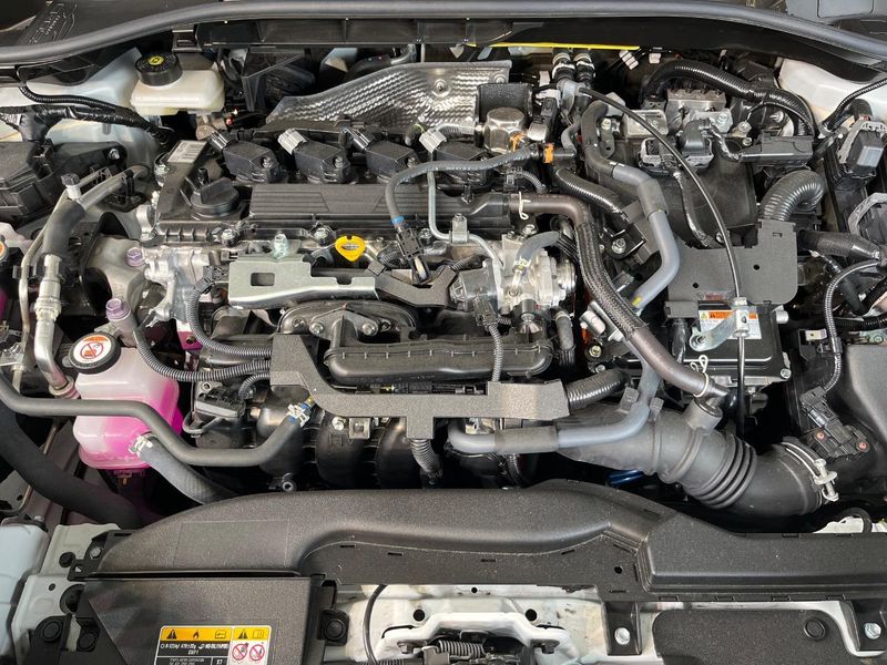 2025 Toyota Corolla Cross 6AA-MXGH15 (UW-6aa4c418c9ae8)[4]