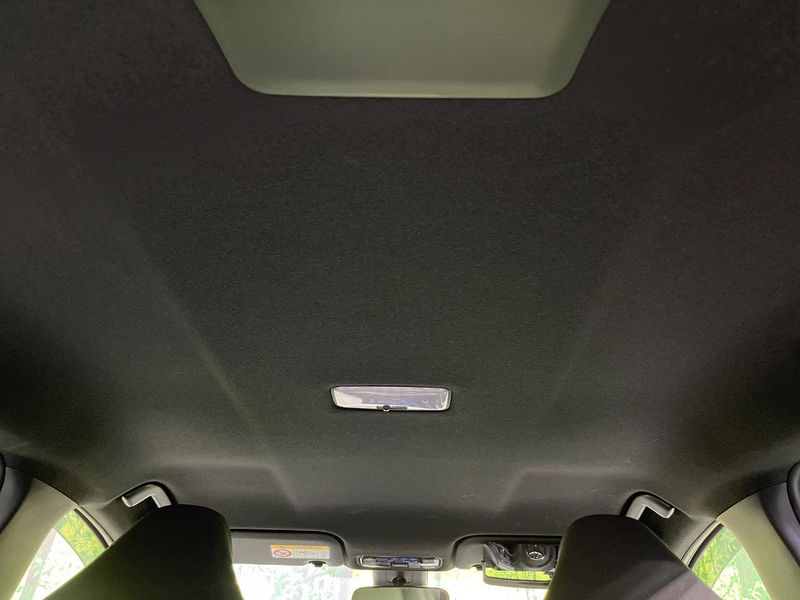 2021 Toyota Yaris 6AA-MXPH10 (UW-6aa4c41f463a5)[29]