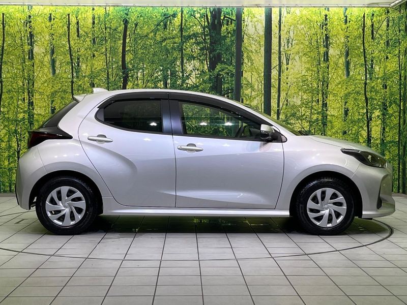 2021 Toyota Yaris 6AA-MXPH10 (UW-6aa4c41f463a5)[11]