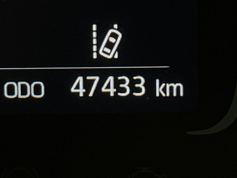 2021 Toyota Aqua 6AA-MXPK11 (UW-6aa4c42f7c991)[2]