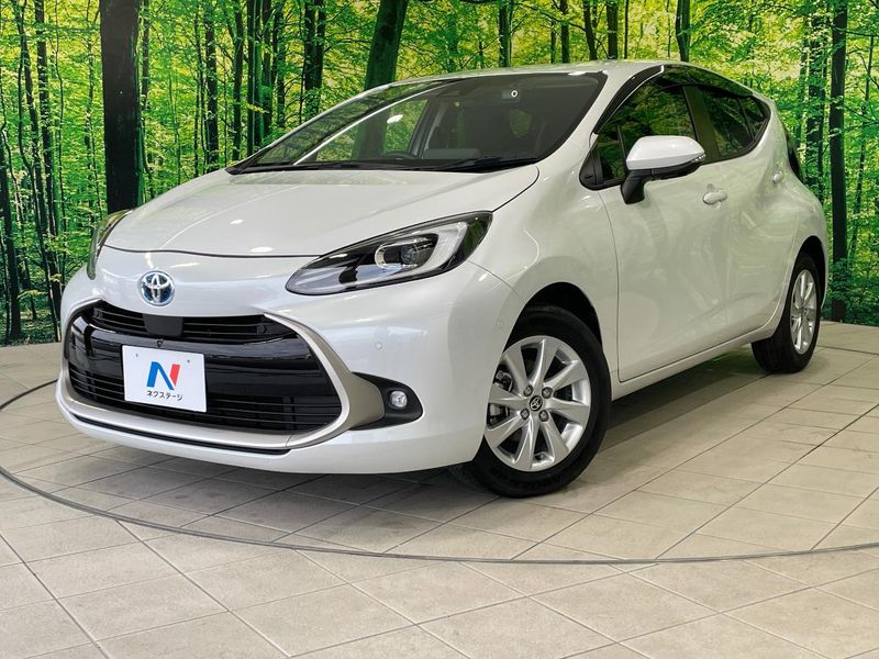 2022 Toyota Aqua 6AA-MXPK11 (UW-6aa4c42f95edb)[0]