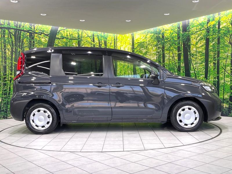 2024 Toyota Sienta 6AA-MXPL10G (UW-6aa4c43a3d166)[19]