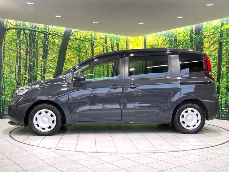 2024 Toyota Sienta 6AA-MXPL10G (UW-6aa4c43a3d166)[23]