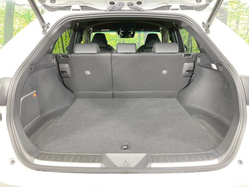 2021 Toyota Harrier 6BA-MXUA85 (UW-6aa4c44bd08b3)[5]
