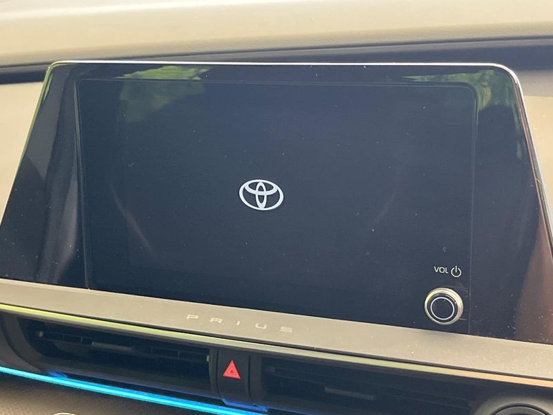 2023 Toyota Prius 6AA-MXWH60 (UW-6aa4c44ea19ad)[18]
