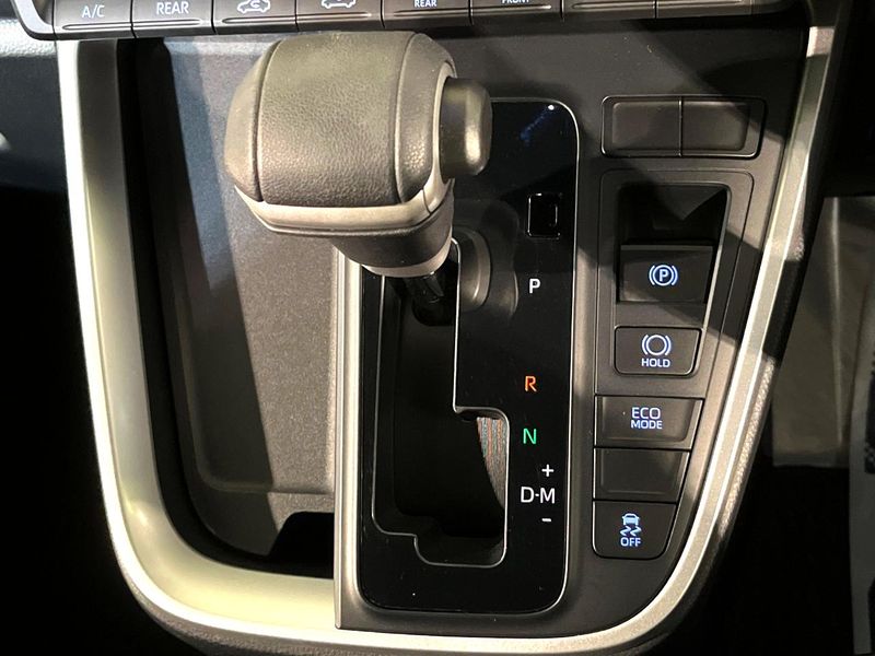 2023 Toyota Voxy 6BA-MZRA90W (UW-6aa4c45c94653)[16]