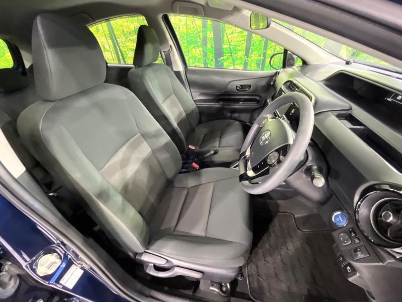 2019 Toyota Aqua DAA-NHP10 (UW-6aa4c4795afa7)[27]