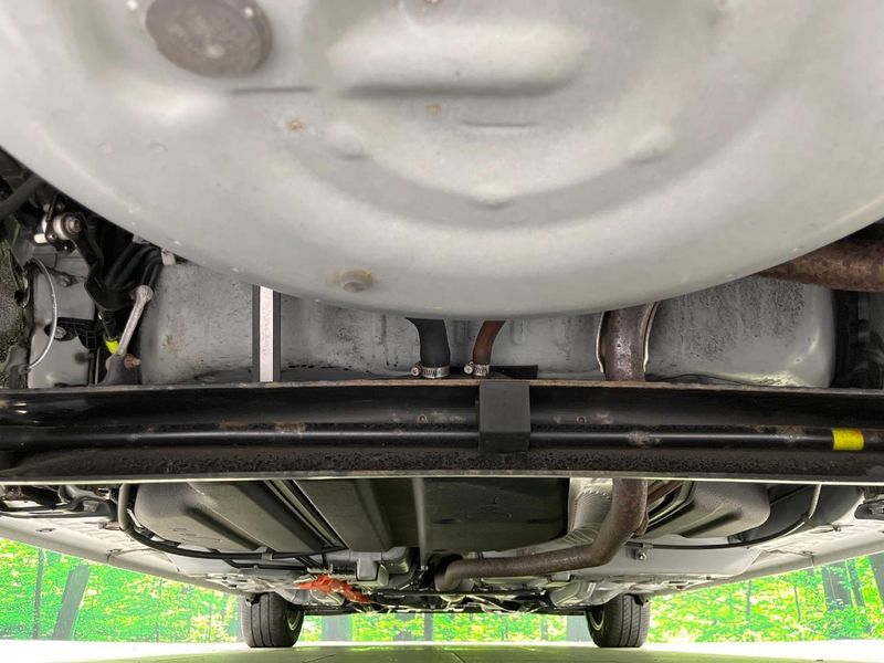 2019 Toyota Sienta 6AA-NHP170G (UW-6aa4c47e83a4a)[18]