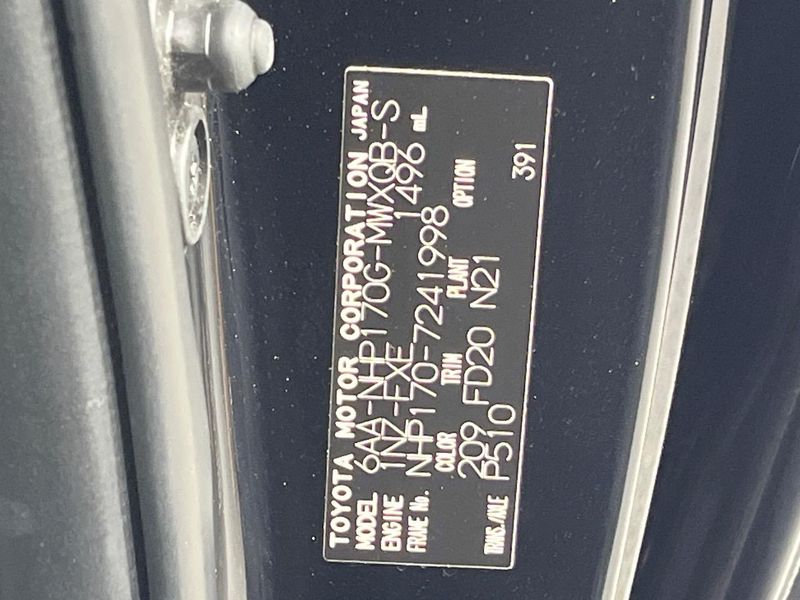 2021 Toyota Sienta 6AA-NHP170G (UW-6aa4c47f8ec2f)[1]
