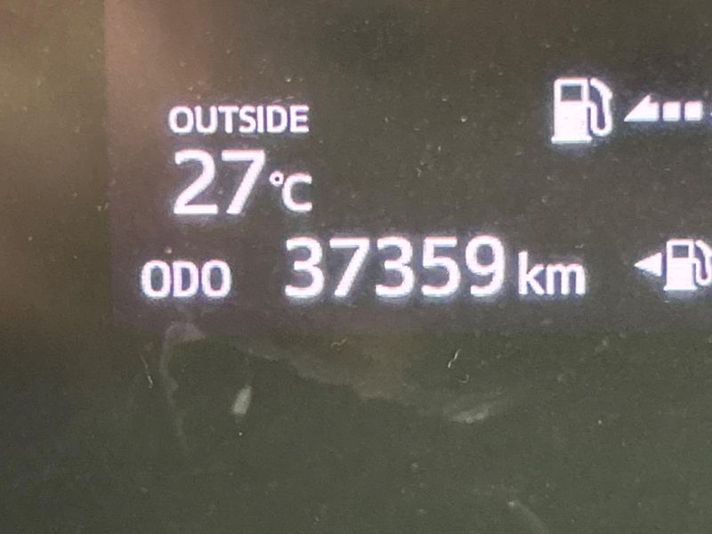 2022 Toyota Sienta 6AA-NHP170G (UW-6aa4c480da2f1)[2]