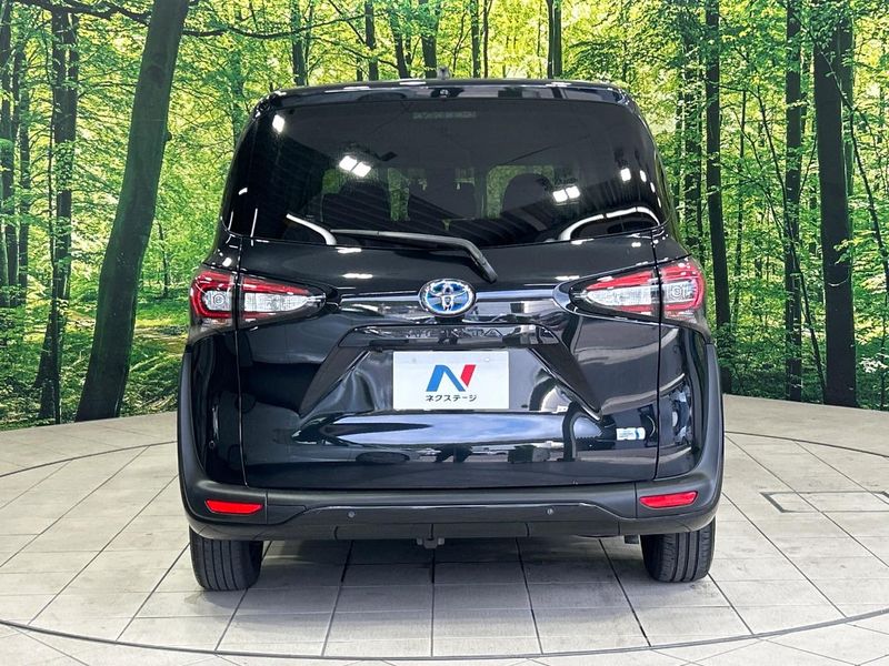 2022 Toyota Sienta 6AA-NHP170G (UW-6aa4c480da2f1)[21]