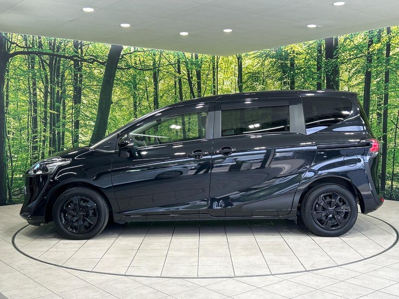 2022 Toyota Sienta 6AA-NHP170G (UW-6aa4c480da2f1)[23]