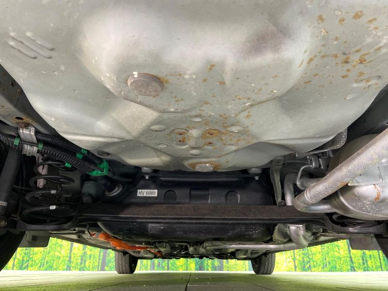 2013 Toyota Corolla Axio DAA-NKE165 (UW-6aa4c481913f1)[21]