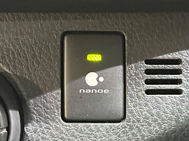2015 Toyota Vitz DBA-NSP130 (UW-6aa4c482e22a7)[23]