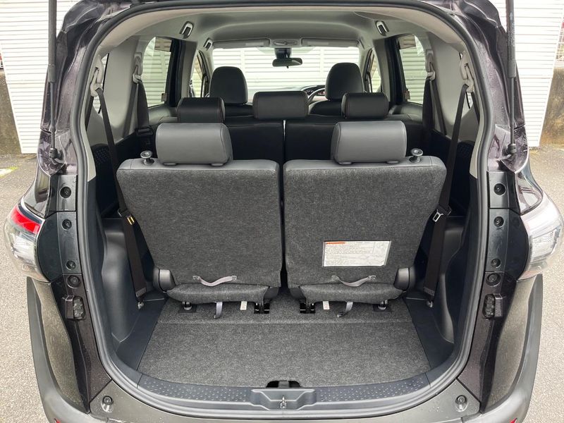 2017 Toyota Sienta DBA-NSP170G (UW-6aa4c487dd3c4)[20]
