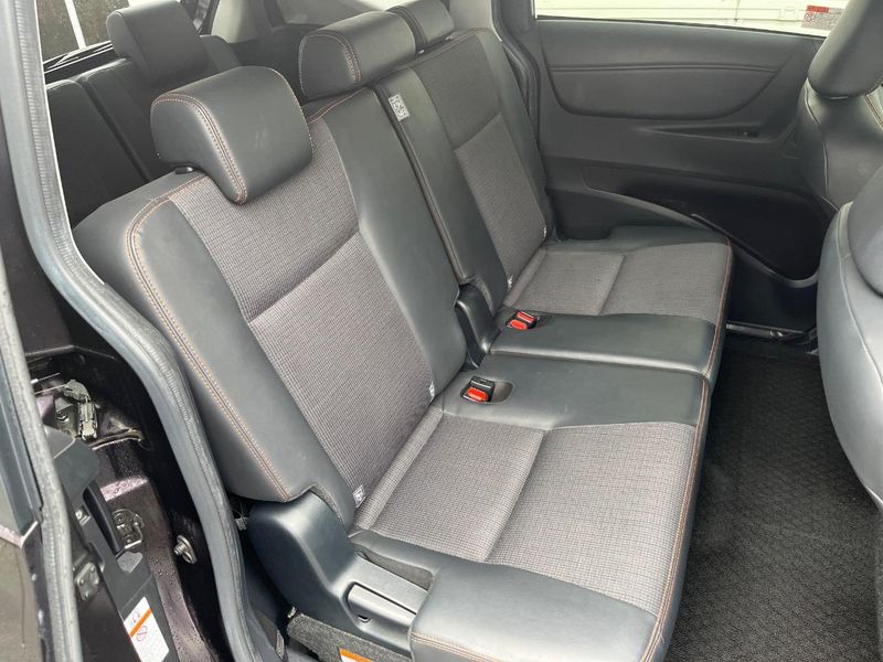 2017 Toyota Sienta DBA-NSP170G (UW-6aa4c487dd3c4)[12]