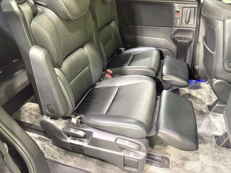 2014 Honda Odyssey DBA-RC1 (UW-6aa4c4962a8ad)[23]