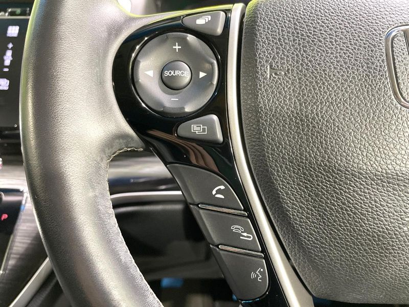 2014 Honda Odyssey DBA-RC1 (UW-6aa4c4962a8ad)[28]