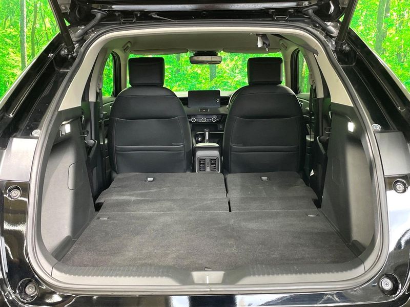 2022 Honda Vezel 6AA-RV5 (UW-6aa4c4b11b724)[14]