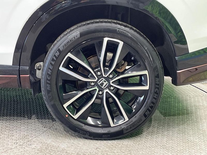 2024 Honda Vezel 6AA-RV6 (UW-6aa4c4ba281ee)[11]