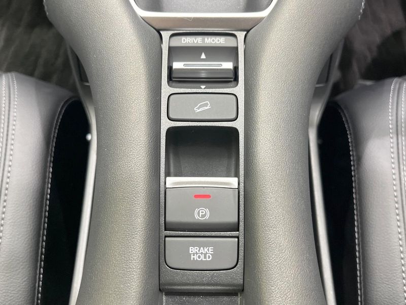 2024 Honda ZR-V 6AA-RZ4 (UW-6aa4c4bf6126f)[21]