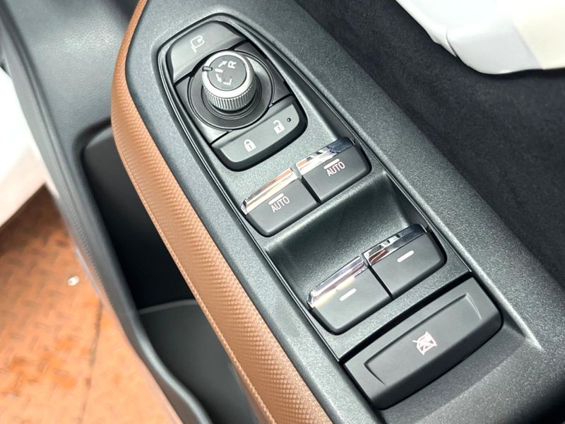 2026 Subaru Forester 5AA-SLG (UW-6aa4c4d449c43)[22]