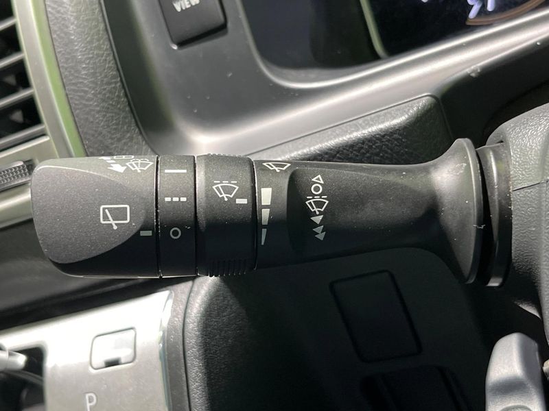 2022 Toyota Hiace Wagon 3BA-TRH219W (UW-6aa4c4e4a8e91)[16]